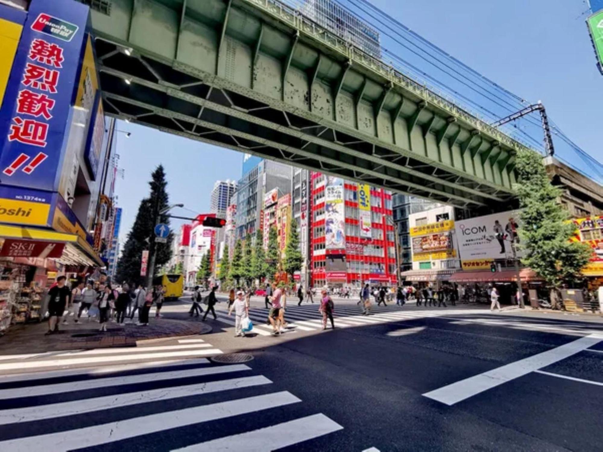 Apa Hotel Akihabara Ekihigashi Токіо Екстер'єр фото